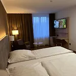 Mansfelder Hof لوثرستادت ايسليبن